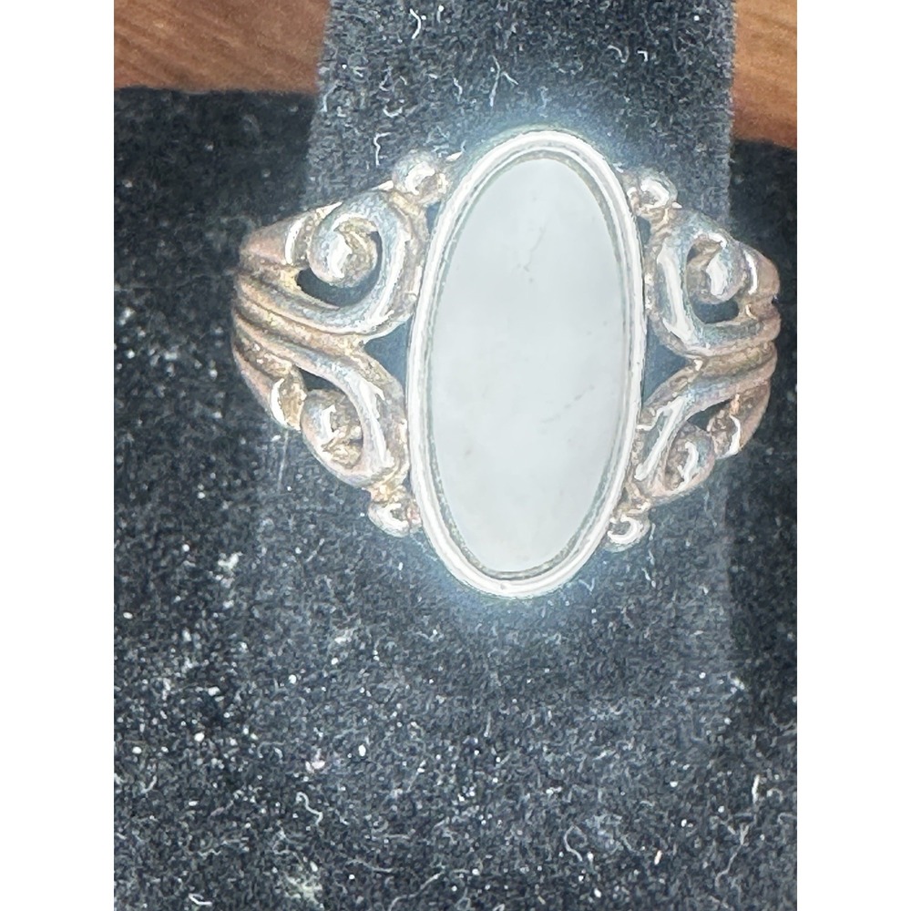 Vintage Sterling Silver Ring w/ Snow White Pearl Stone - Ring Size7 - Picture 10 of 10